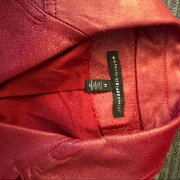 Elegant Red Leather Jacket for Women - Picture 9 of 9